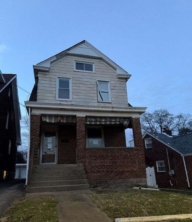 2831 Custer Ave, Baldwin Boro, PA 15227