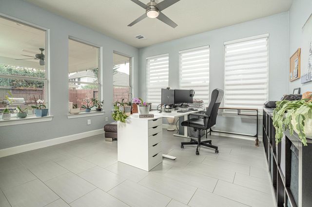 5907 Ballina Canyon Lane, Houston, TX 77041