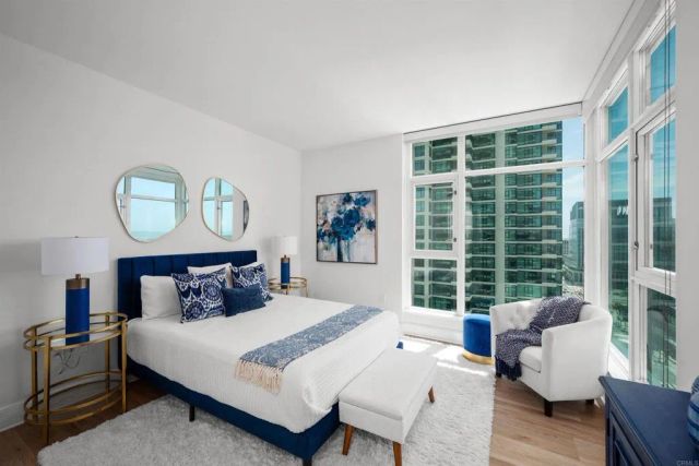 1205 Pacific HWY 1801, San Diego, CA 92101