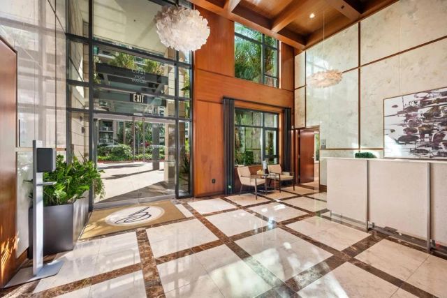 1205 Pacific HWY 1801, San Diego, CA 92101