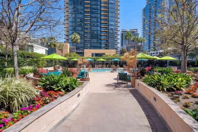 1205 Pacific HWY 1801, San Diego, CA 92101