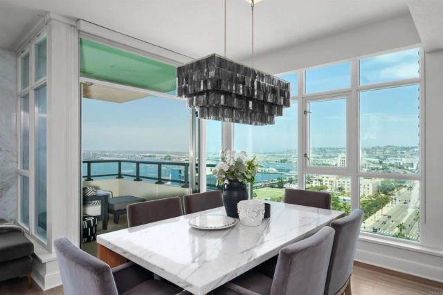 1205 Pacific HWY 1801, San Diego, CA 92101