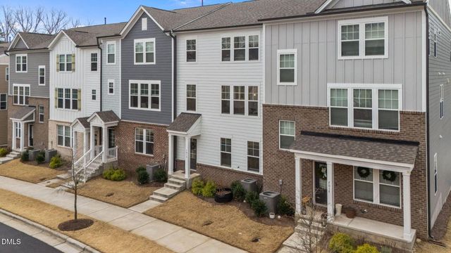 7015 Gentle Pine Place, Raleigh, NC 27613