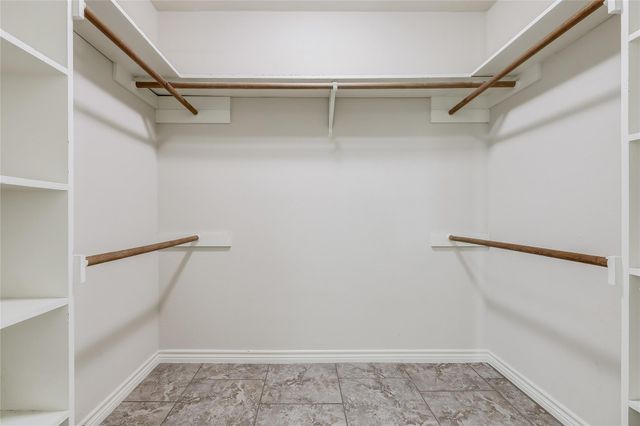 2802 Douglas CV, Lago Vista, TX 78645