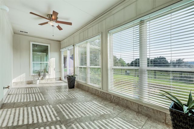 2802 Douglas CV, Lago Vista, TX 78645