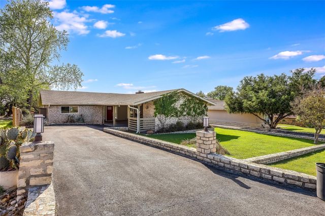 2802 Douglas CV, Lago Vista, TX 78645