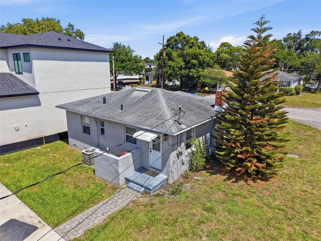 102 W KING STREET, Orlando, FL 32804