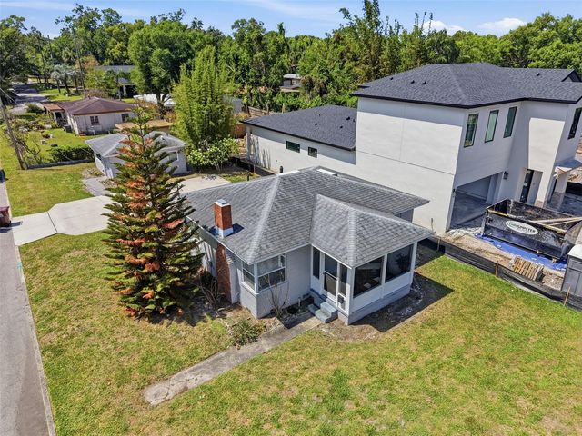 102 W KING STREET, Orlando, FL 32804