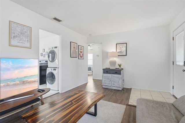 102 W KING STREET, Orlando, FL 32804