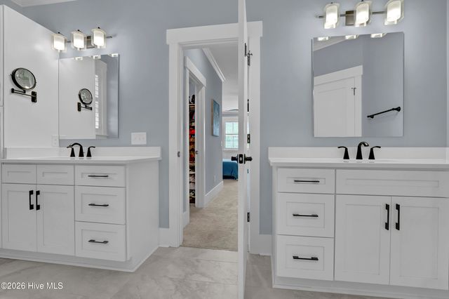 194 Hampton Court, Hampstead, NC 28443