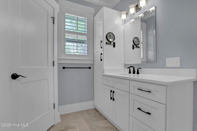 194 Hampton Court, Hampstead, NC 28443