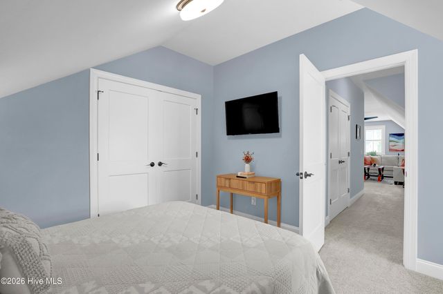 194 Hampton Court, Hampstead, NC 28443