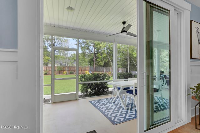 194 Hampton Court, Hampstead, NC 28443