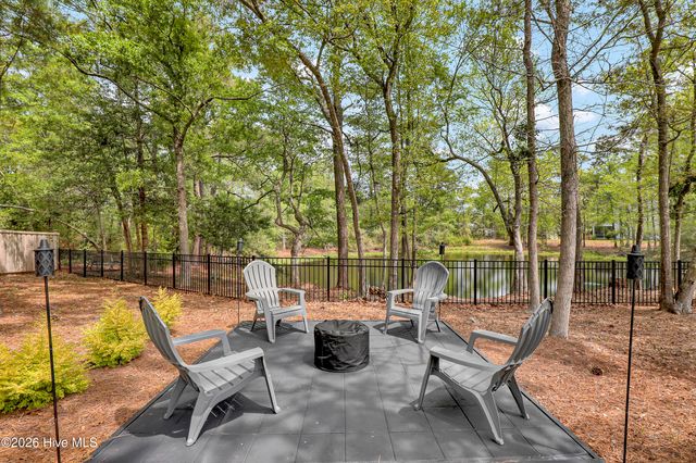 194 Hampton Court, Hampstead, NC 28443