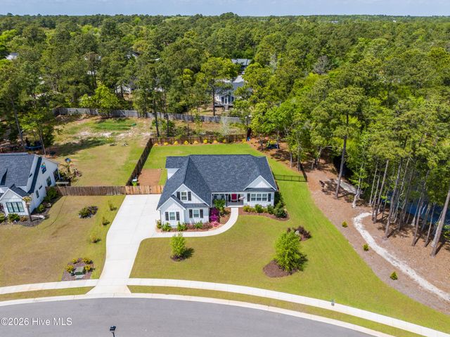 194 Hampton Court, Hampstead, NC 28443