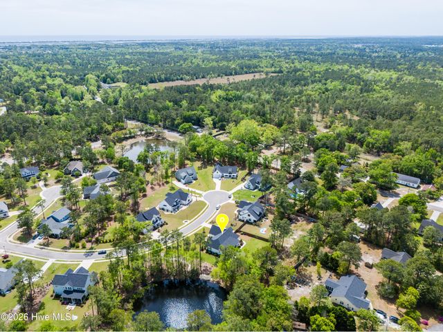 194 Hampton Court, Hampstead, NC 28443