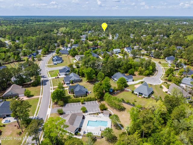 194 Hampton Court, Hampstead, NC 28443