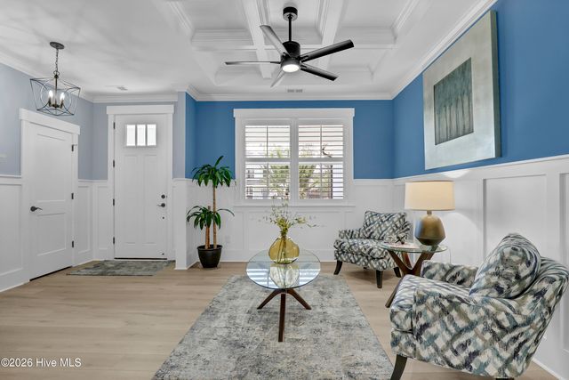 194 Hampton Court, Hampstead, NC 28443