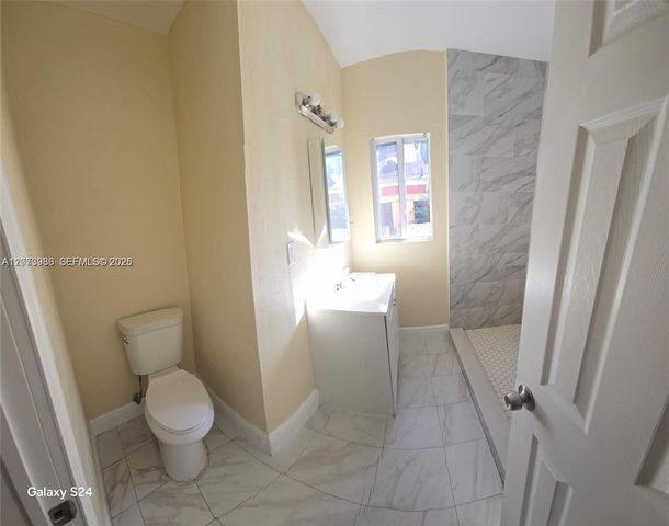 1259 NW 34th Avenue, Miami, FL 33125
