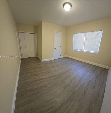 1259 NW 34th Avenue, Miami, FL 33125