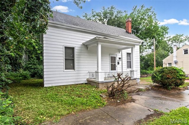 327 N 1st Street, Belleville, IL 62220
