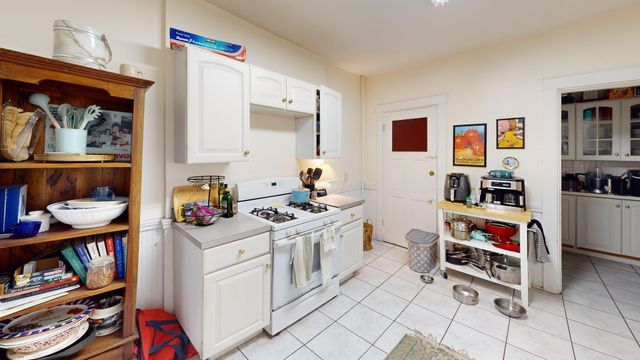 1213 Beacon St 1, Brookline, MA 02446