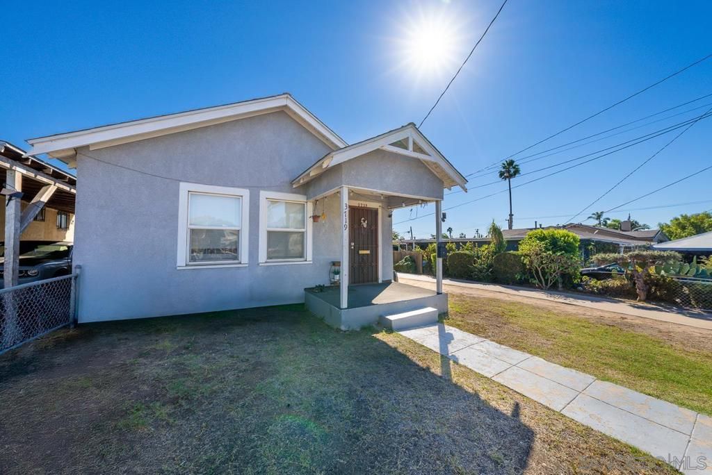3719 21 Clinton St, San Diego, CA 92113 — exterior