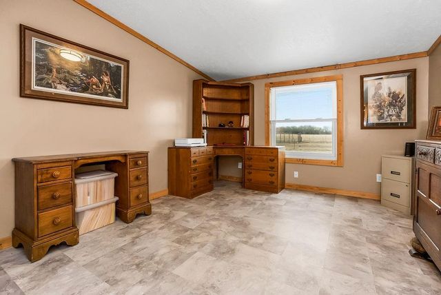 2715 Kelly Road, Mapleton, KS 66754