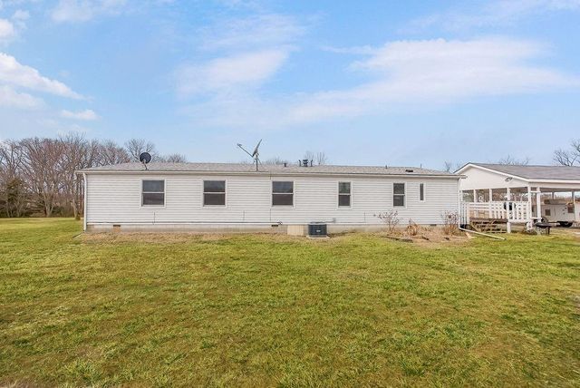 2715 Kelly Road, Mapleton, KS 66754