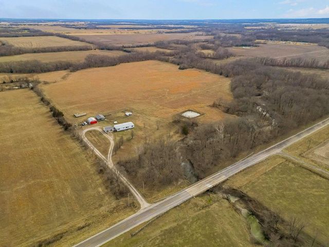 2715 Kelly Road, Mapleton, KS 66754