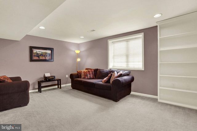 415 CLOVER ST, Etters, PA 17319