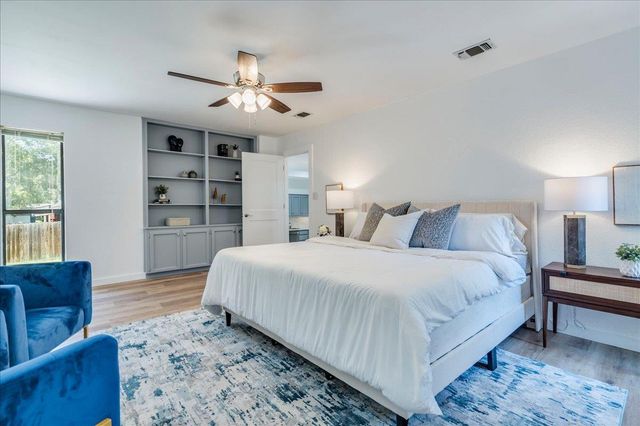 2132 Northcrest DR, New Braunfels, TX 78130