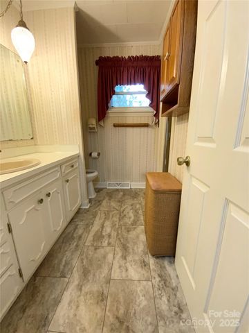 167 E High Road, Bostic, NC 28018