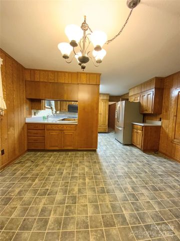 167 E High Road, Bostic, NC 28018