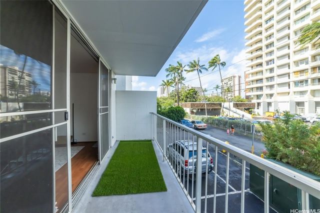 1941 Church Lane 206, Honolulu, HI 96826