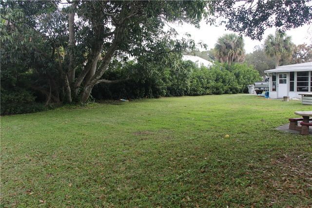 161 21st Avenue, Vero Beach, FL 32962