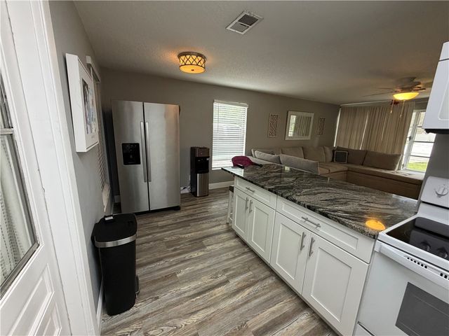 161 21st Avenue, Vero Beach, FL 32962