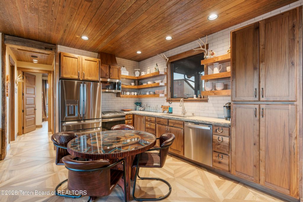 627 RYEGRASS Road, Daniel, WY 83115 photo 47