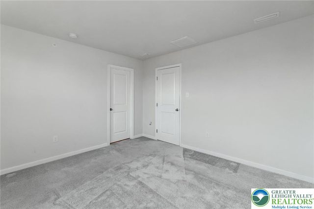 2142 Cross Country Road, Northampton Boro, PA 18067