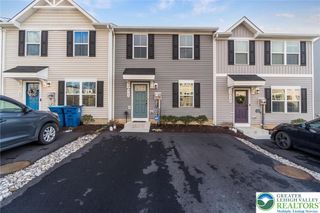 2142 Cross Country Road, Northampton Boro, PA 18067