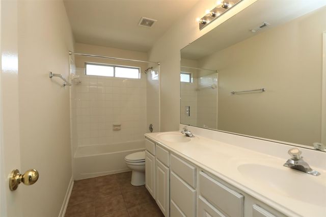 6523 Trenton Lake Lane Lane, Houston, TX 77041