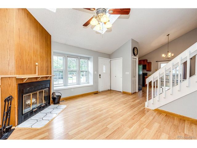 1220 S Flower Cir A, Lakewood, CO 80232