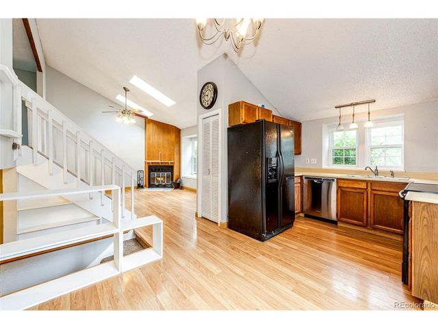 1220 S Flower Cir A, Lakewood, CO 80232