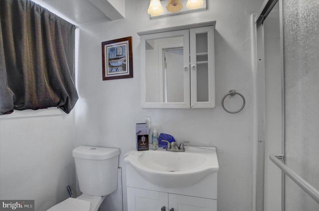 970 LEIDIG DR, Chambersburg, PA 17201