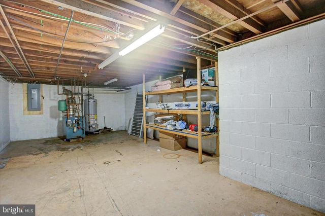 970 LEIDIG DR, Chambersburg, PA 17201