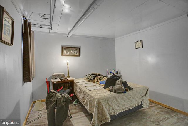 970 LEIDIG DR, Chambersburg, PA 17201