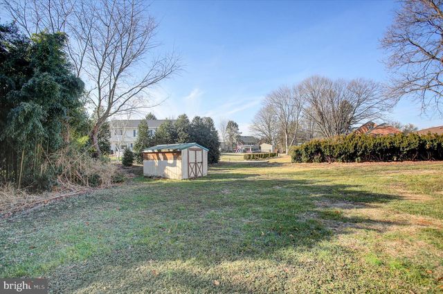 970 LEIDIG DR, Chambersburg, PA 17201