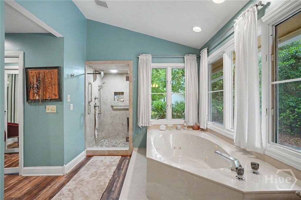 Image 16 of property listing at 7 Noble Jones Lane, Savannah, GA 31411
