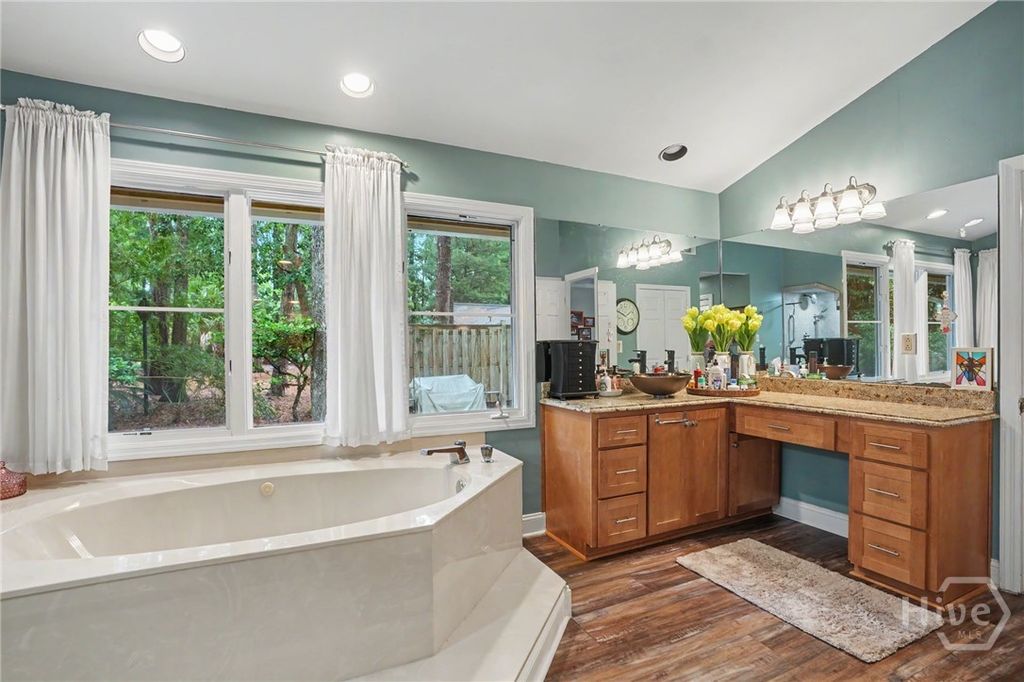 Image 17 of property listing at 7 Noble Jones Lane, Savannah, GA 31411