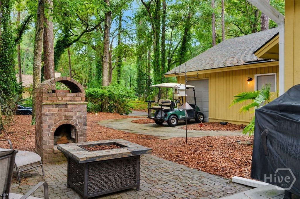 Image 24 of property listing at 7 Noble Jones Lane, Savannah, GA 31411